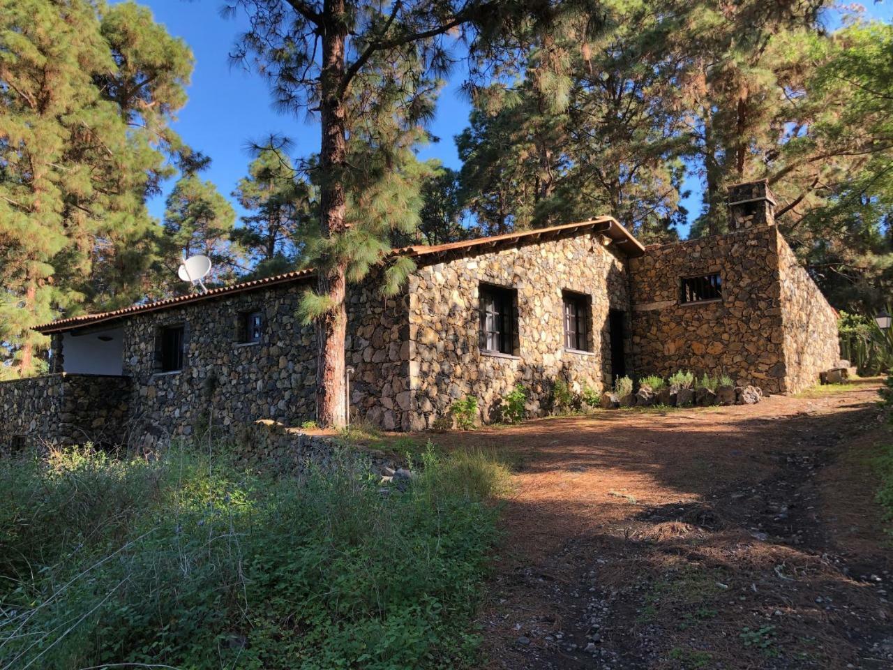 Monte frio de Tenerife La Guancha Exterior foto